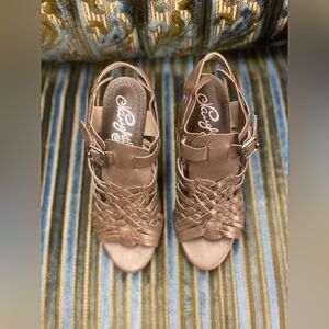Naughty Monkey Dually Noted Taupe Wedge Sandal NEW
